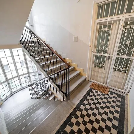 Danube Bank Hideaway *