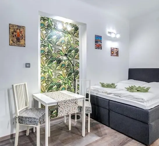 Danube Bank Hideaway Apartment *