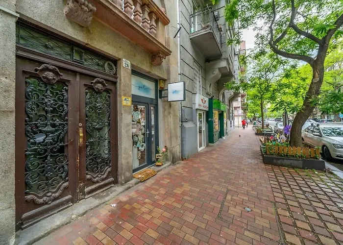 Danube Bank Hideaway Apartment